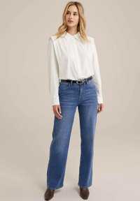 WE Fashion Gombos blúz - white