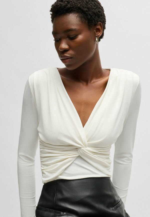 EULORI - Long sleeved top - natural eighteen3