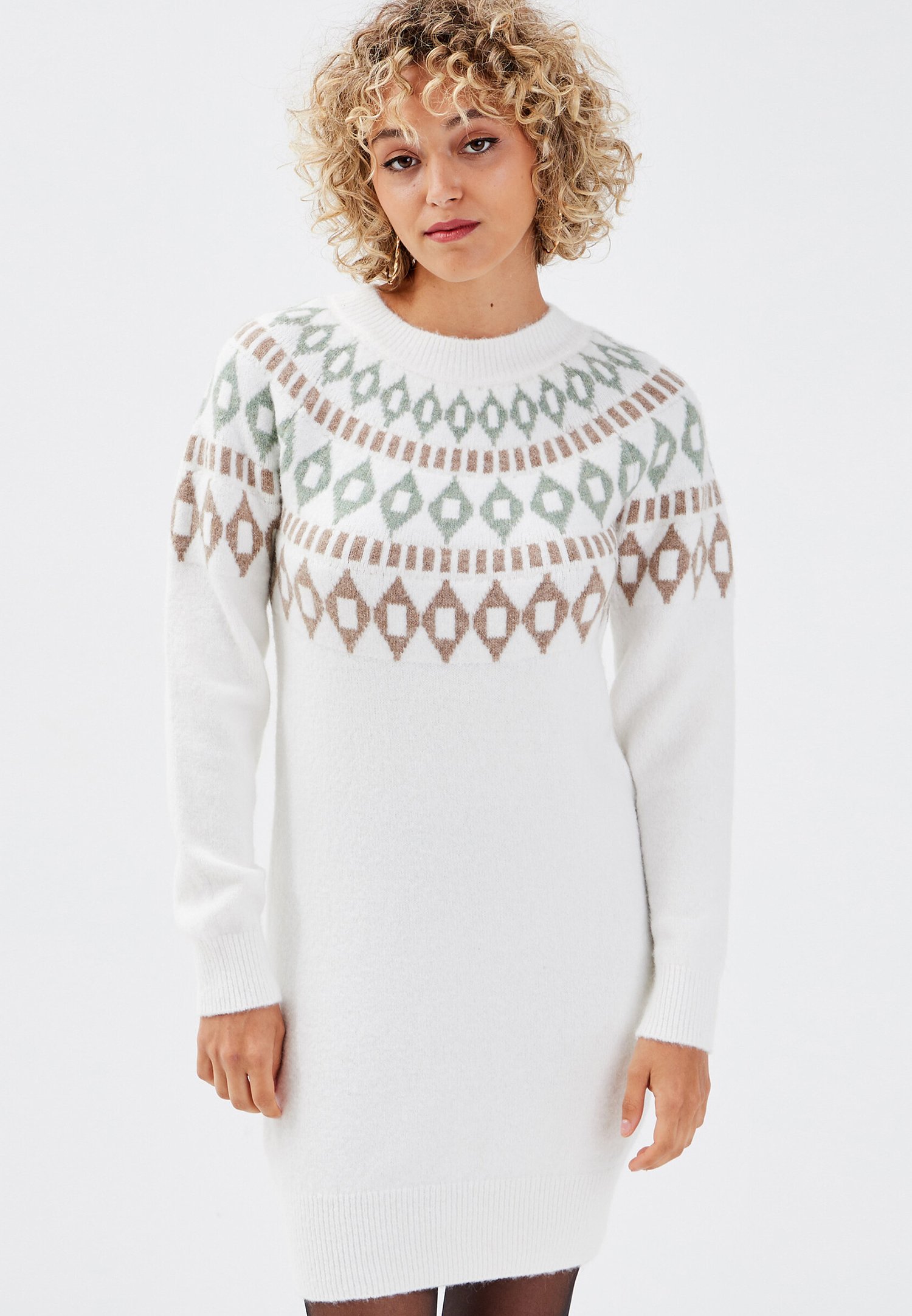 robe laine cache cache