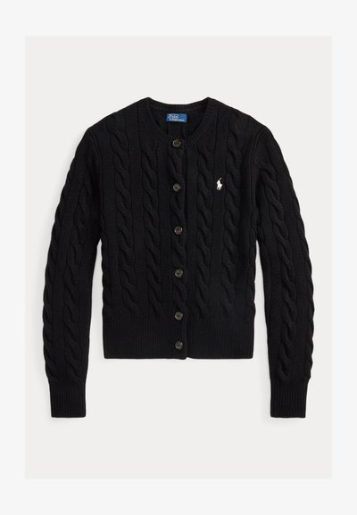 Černý svetr s copánkovým vzorem, s knoflíky vpředu a malým bílým logem Polo Ralph Lauren na levé straně hrudi.