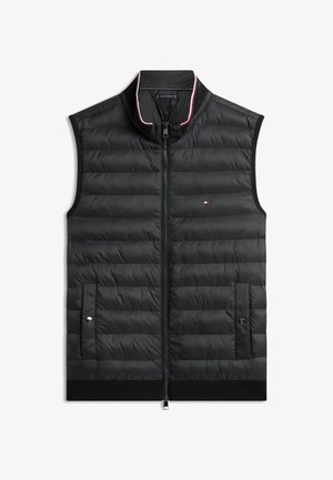 Gilet senza maniche trapuntato nero con collo alto, cerniera frontale e tasche laterali. Presenta un orlo a coste e un collo interno a contrasto.