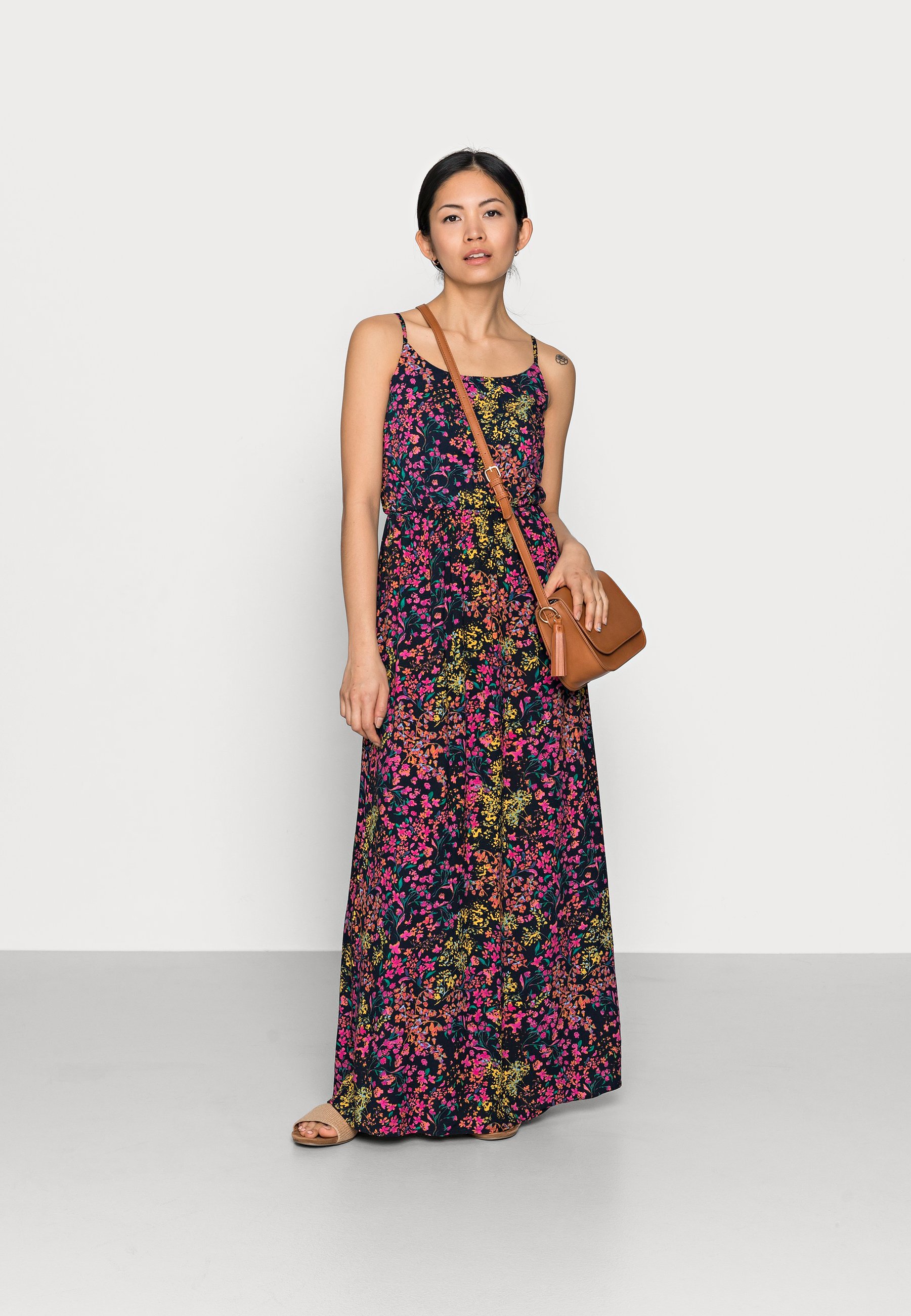 ONLY Petite ONLNOVA LIFE DRESS - Vestido largo - dark  blue/multi-coloured/azul marino - Zalando.es