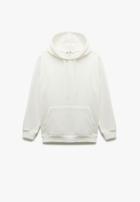 Felpa con cappuccio bianca, con tasca a marsupio frontale, maniche lunghe, polsini a coste e cappuccio con cordino, su uno sfondo bianco semplice.