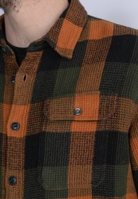 Petrol Industries CHARLESTON - Overhemd - almond