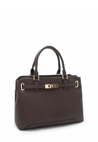 Borsa a mano in pelle marrone scuro con texture granulosa, due manici corti, ferrature dorate e chiusura a scatto. Presenta cuciture decorative.