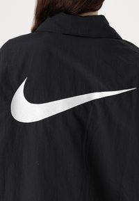 Nike Sportswear Lichte jas - black