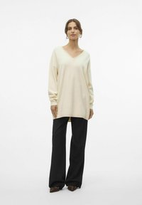 Vero Moda VM - Strickpullover - birch