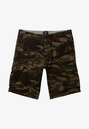 Shorts cargo camouflés dans des nuances de vert et de marron, dotés de poches avant, d'une fermeture à bouton et de poches utilitaires latérales avec rabat.