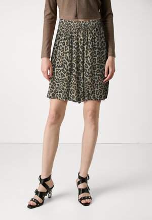 ONLCIKKA FLOWY - Short - pumice stone