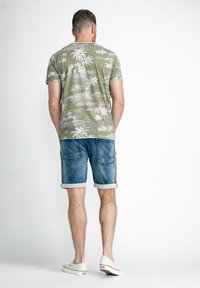 Petrol Industries Shorts vaqueros - dusty miner