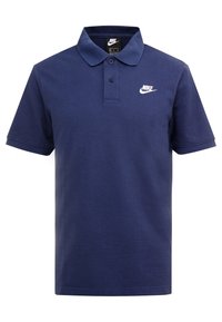 Mörkblå Nike kortärmad polo med krage, två knappar på knappslå och vit Nike-logotyp på vänster bröst.