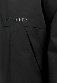 Jack & Jones Vodotesná bunda - black