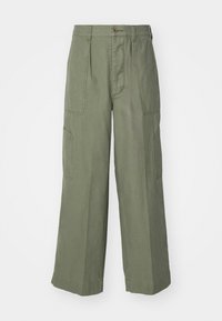 Unselected, hard twist sage