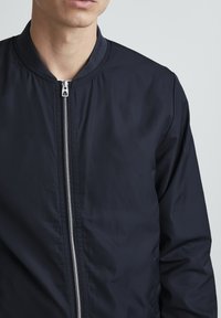 11 Project PRMilford - Bomberjacke - mood indigo