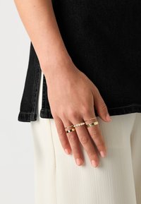 Pieces PCTILLE 8 PACK - Gredzens - gold-coloured