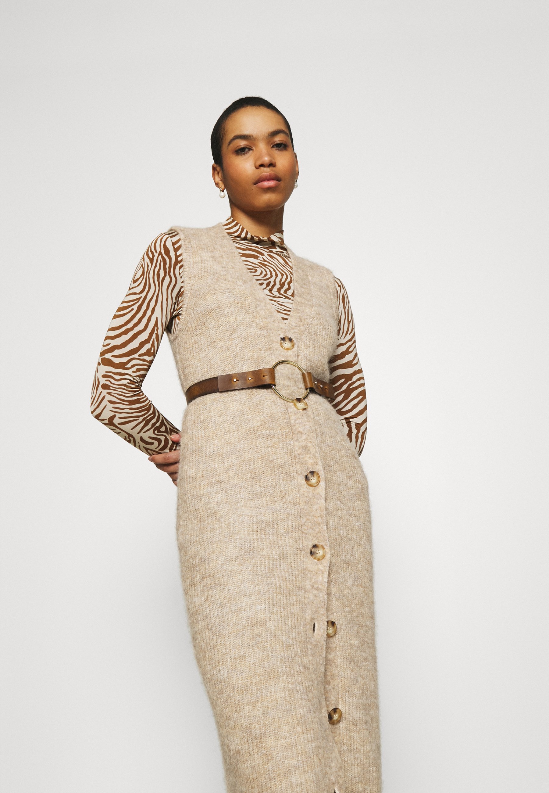 Women SABELLA LONG VEST - Cardigan Women SABELLA LONG VEST - Cardigan