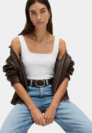 Marks & Spencer, PREMIUM SQUARE NECK VEST - Top - white