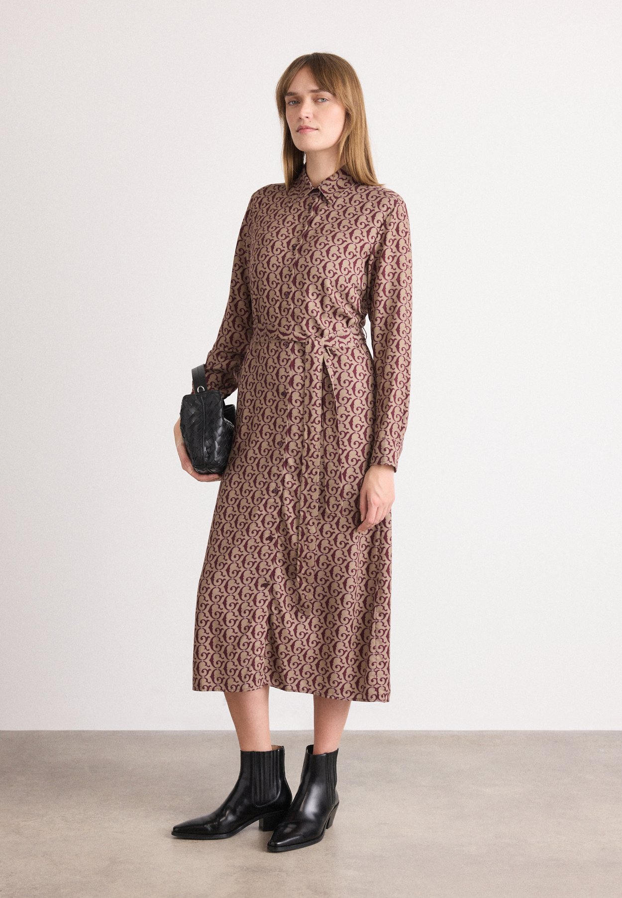 BELTED PRINT SHIRT DRESS