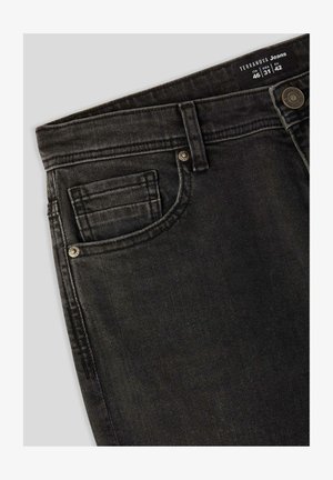 Jeans in denim nero con taglio dritto, caratterizzati da una tasca frontale con dettagli di cucitura e un bottone in metallo sulla vita. Etichetta della taglia visibile.