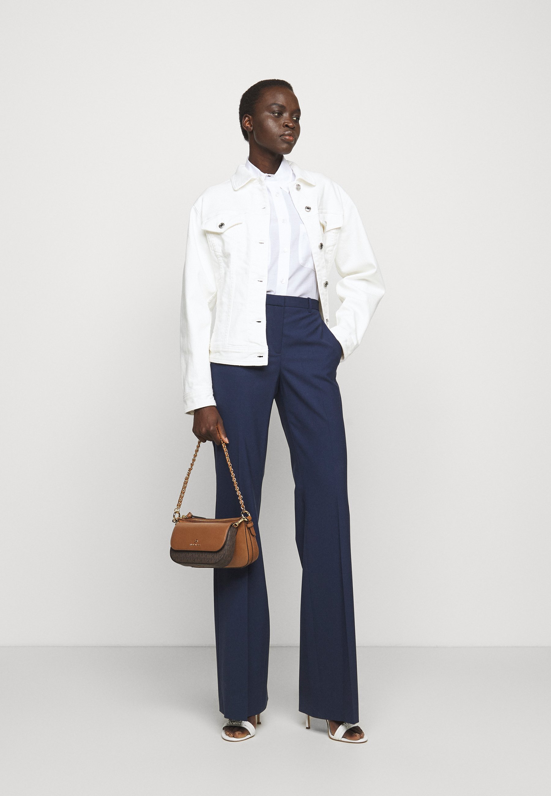 Moda Mujer - El estilo que buscas para vestir | Paris.cl