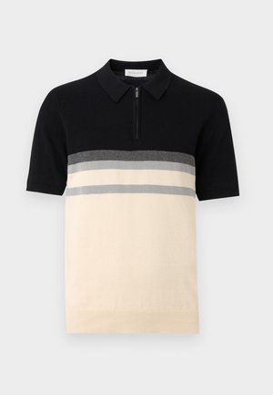Polo pour hommes à manches courtes avec un haut noir, des rayures horizontales grises et crème, et un col à fermeture éclair au tiers.