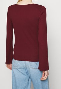 GAP Kofta - dark red