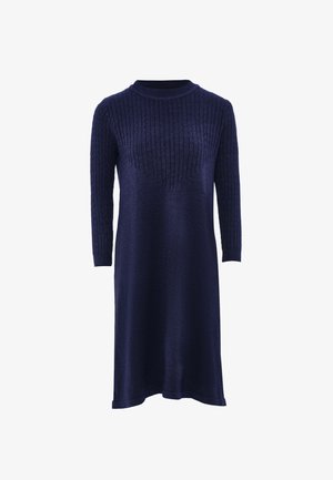 Abito in maglia blu navy con maniche a tre quarti, texture a coste sul corpino, gonna liscia, scollatura a girocollo e silhouette rilassata.
