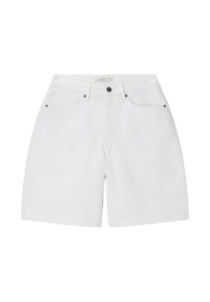Shorts en denim blanc avec bouton et fermeture éclair à l'avant, cinq poches et passants pour ceinture, présentés à plat sur un fond blanc.
