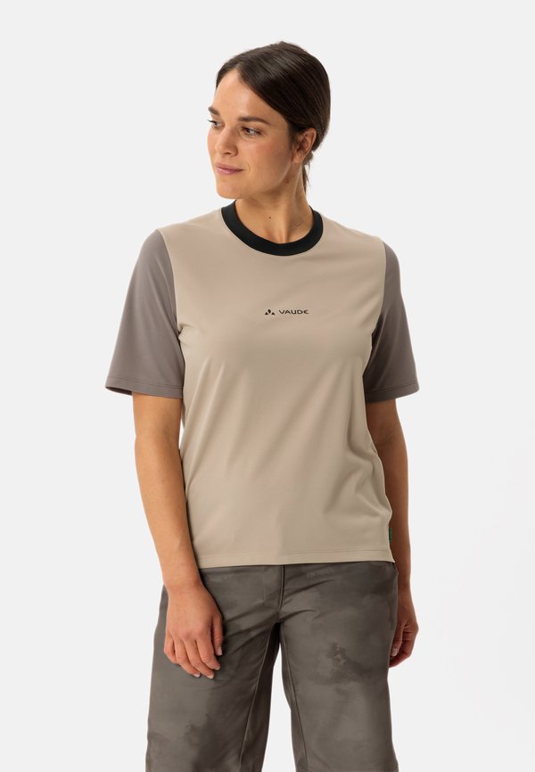 LOAMER - Sport T-Shirt - linen