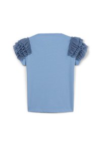 T-shirt azzurro chiaro con maniche corte, con dettagli in tessuto arricciato sulle spalle. Texture morbida e design semplice con scollo rotondo.