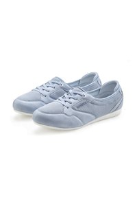 LASCANA Sneaker low - hellblau