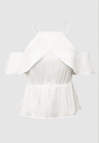 Haut blanc à épaules dénudées avec des manches volantes, tissu texturé, taille cintrée et ourlet évasé. Fines bretelles spaghetti ajustables.