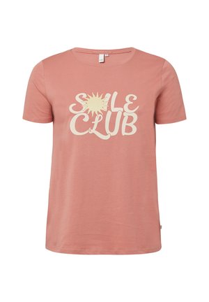 T-shirt en coton rose à manches courtes et col rond. Présente un texte graphique de couleur crème "SOLE CLUB" avec un motif de soleil.