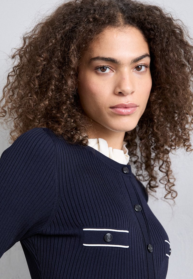 Pull Robe Sandro Taille 38/40 - En Laine Et Alpaga Marron Camaïeu - Occasion En Très Bon état