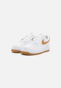Nike Sportswear AIR FORCE 1 07 NEXT NATURE - Tenisice - white/flax