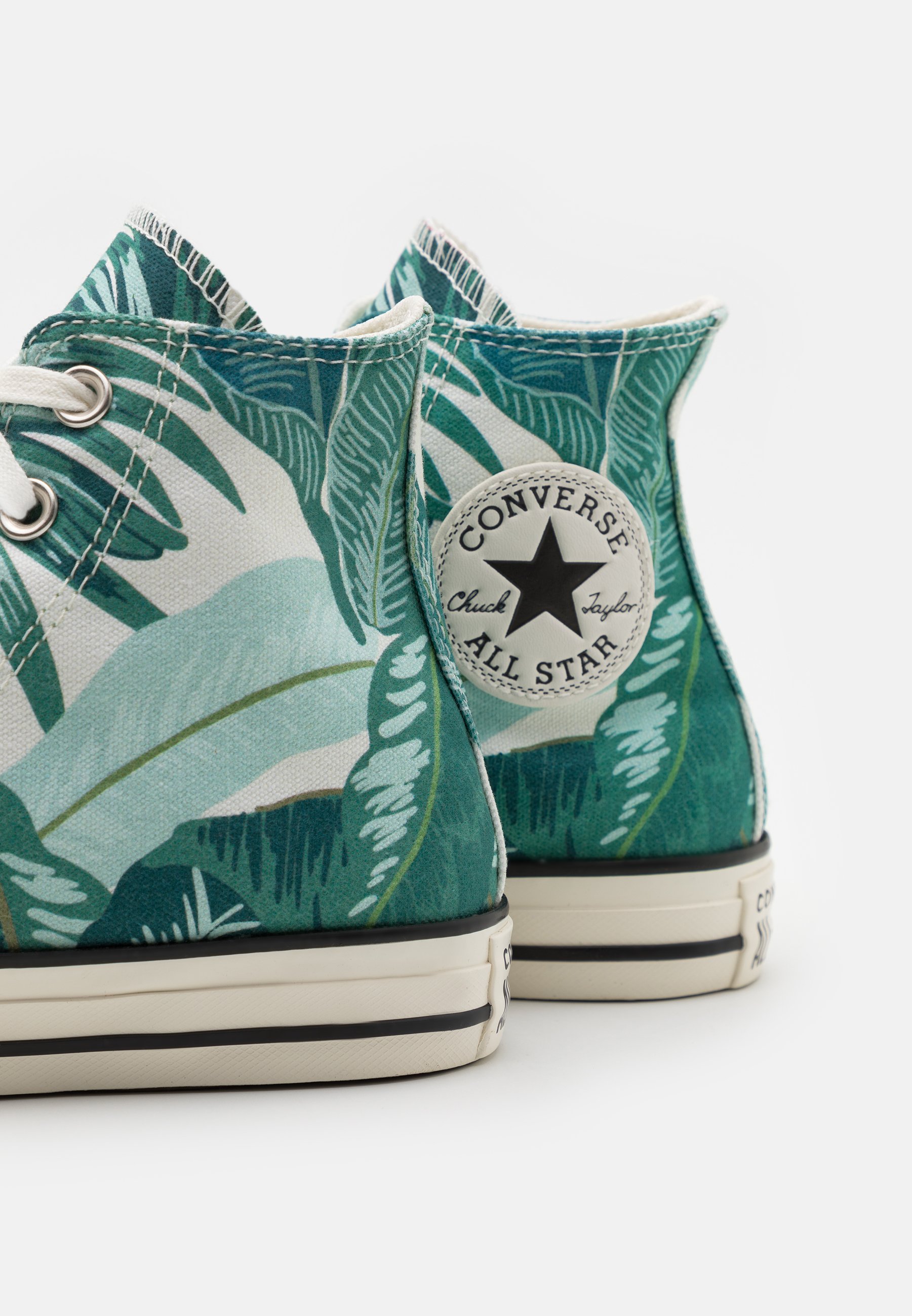 converse chuck taylor all star vert