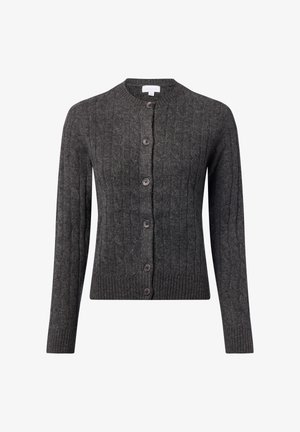 Czarny sweter z dzianiny w warkocze, z długimi rękawami, okrągłym dekoldem oraz zapięciem na guziki. Posiada ściągacze przy mankietach i u dołu. Gładka powierzchnia.