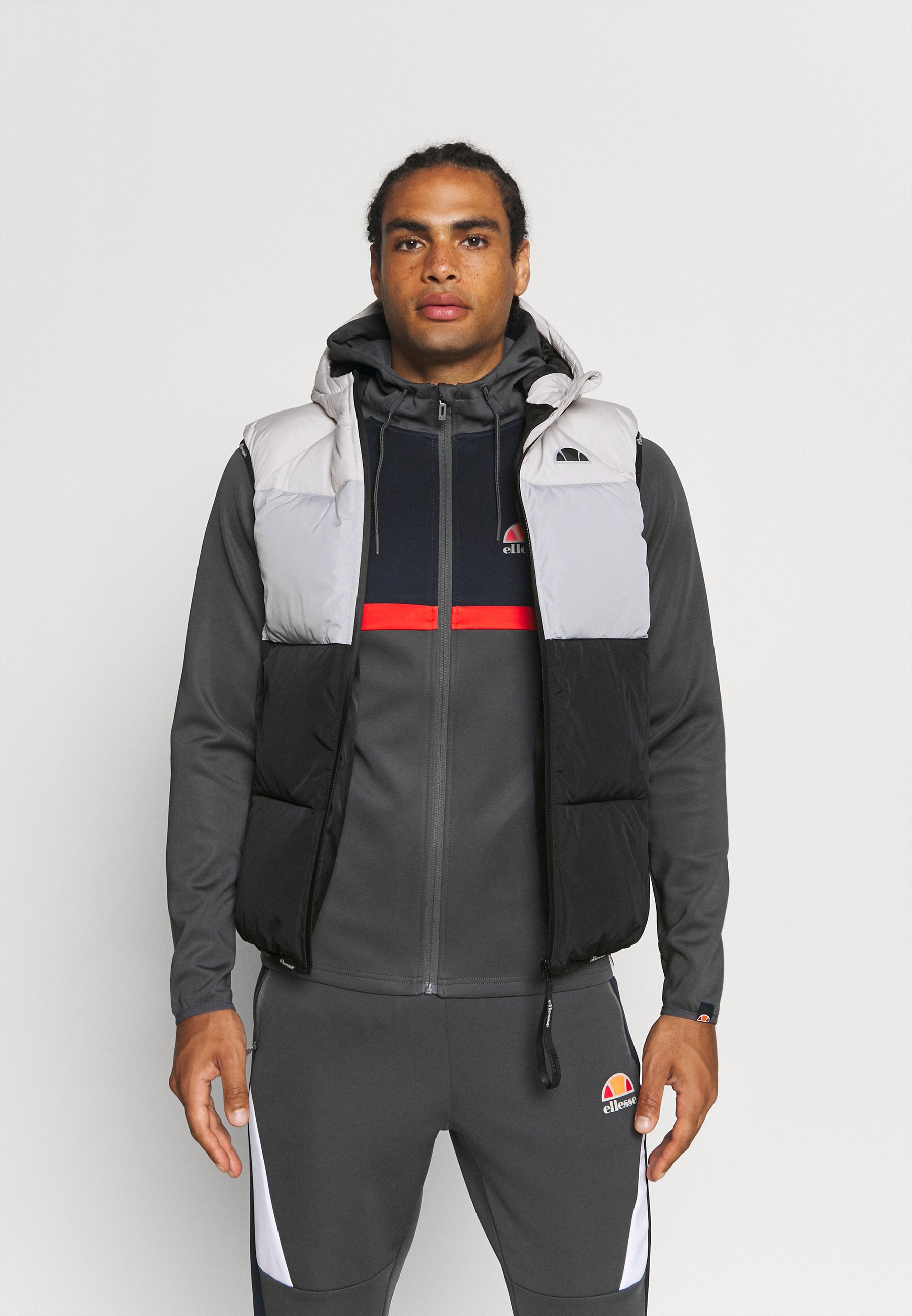 Ellesse APICE GILET - Smanicato - light grey/black/grigio chiaro -  Zalando.it