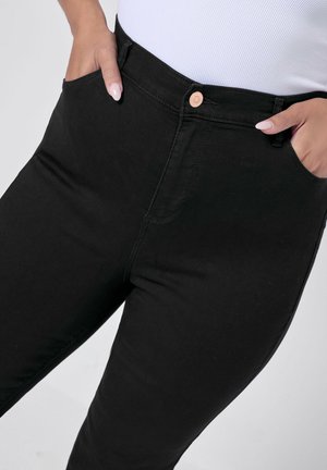 Yours Clothing, YOURS CURVE BLACK BOOTCUT STRETCH ISLA JEANS - Jean bootcut - black