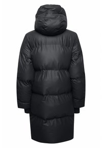 Cappotto puffo nero con cappuccio, polsini elasticizzati e design trapuntato. Il tessuto ha una texture liscia e una lunghezza media.