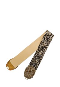Cintura con stampa leopardata e un centro beige testurizzato, completata da una fibbia ovale decorata con perline, con accenti dorati e marroni.