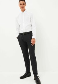 Next SKINNY FIT PLAIN FRONT - Bukser - black