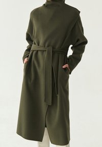 TATUUM Mantel - khaki