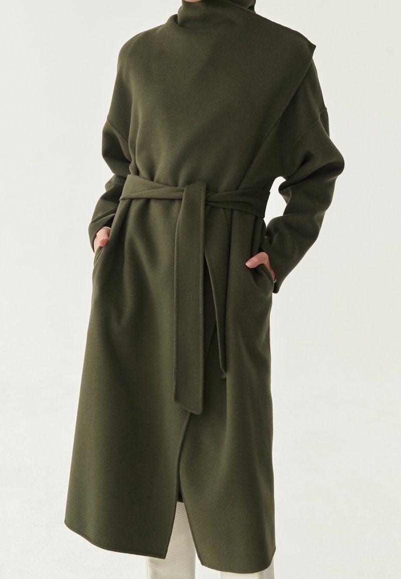TATUUM Mantel - khaki