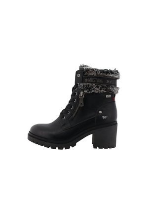 Mustang, WINTERSTIEFEL - Bottes de neige - black