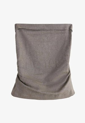 Next, Topp - brown