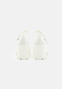 Koi Footwear TIRA MARY JANES EDITION - Klasszikus sarkú cipők - white