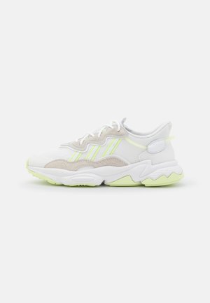 OZWEEGO - Sneakers basse - white