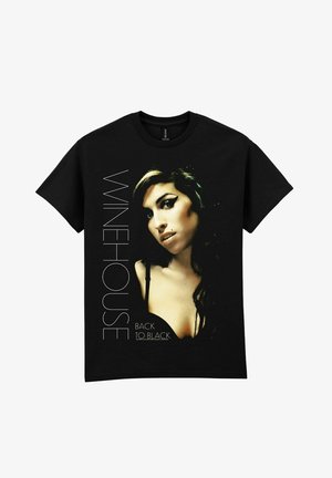 Černé bavlněné tričko s potiskem na přední straně, znázorňující ženu s dlouhými tmavými vlasy a grafickým textem "WINEHOUSE BACK TO BLACK" v bílé barvě.