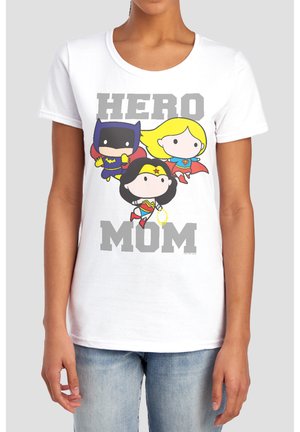 Cotton Soul, JUSTICE LEAGUE HERO MOM CHIBI - Print T-shirt - white